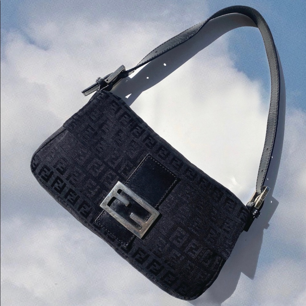Authentic Vintage Fendi Zucca Baguette